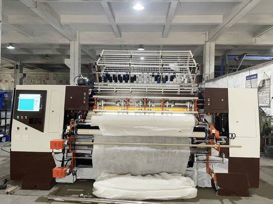 Ceketler için 1400RPM Bilgisayarlı Çok İğneli Yüksek Hızlı Kapitone Makinesi
