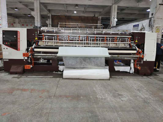1400RPM En İyi Çok İğneli Yorgan Kapitone Makinesi 128 İnç 3 İğne Sırası