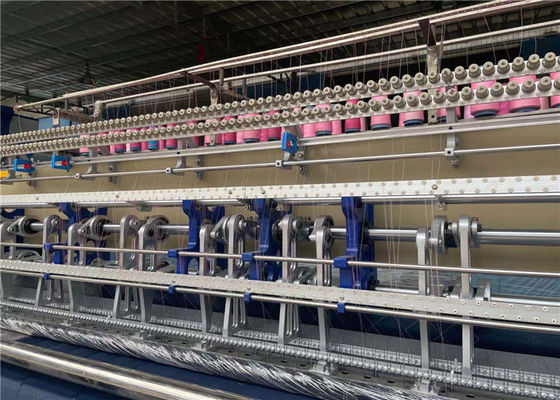 Nevresimler için 240CM 3 Sıra Çok İğneli Bilgisayarlı Kapitone Makinesi